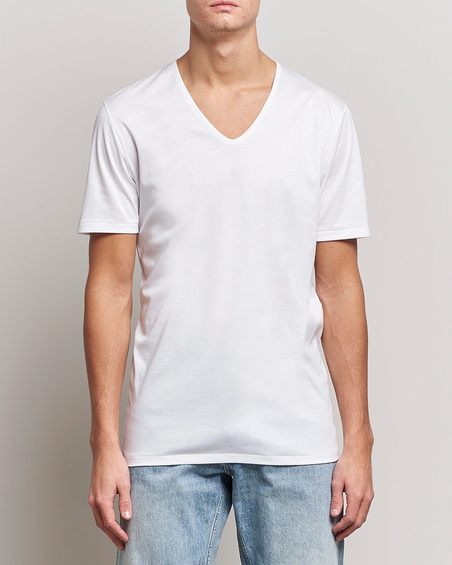 Herren | Zimmerli of Switzerland | Zimmerli of Switzerland | Sea Island Cotton V-Neck T-Shirt White