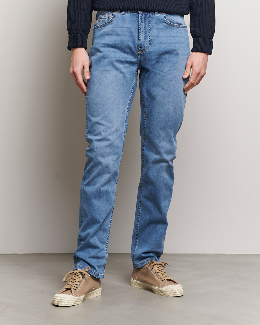Herren | Kleidung | Morris | James Satin Jeans Four Year Wash
