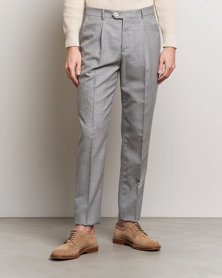Herren | Formal Wear | Brunello Cucinelli | Pleated Wool Trousers Light Grey