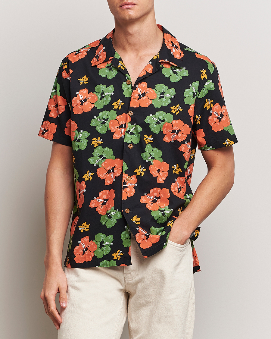 Herren | Kleidung | Nudie Jeans | Arvid Flower Hawaii Shirt Black