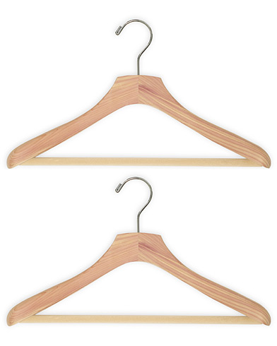 Pflegeprodukte |  2-Pack Cedar Wood Suit Hanger