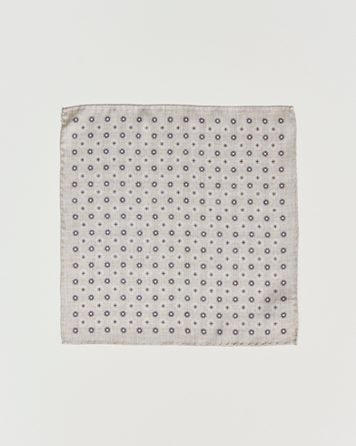 Herren |  | Amanda Christensen | Silk Oxford Printed Flower Porcket Square Cream