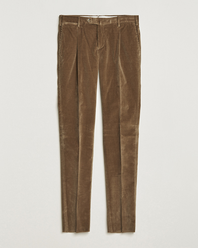 Herren | Quiet Luxury | PT01 | Slim Fit Pleated Corduroy Trousers Taupe