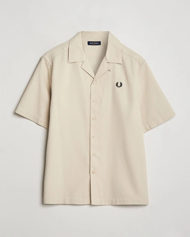 Herren |  | Fred Perry | Pique Textured Short Sleeve Shirt Oatmeal