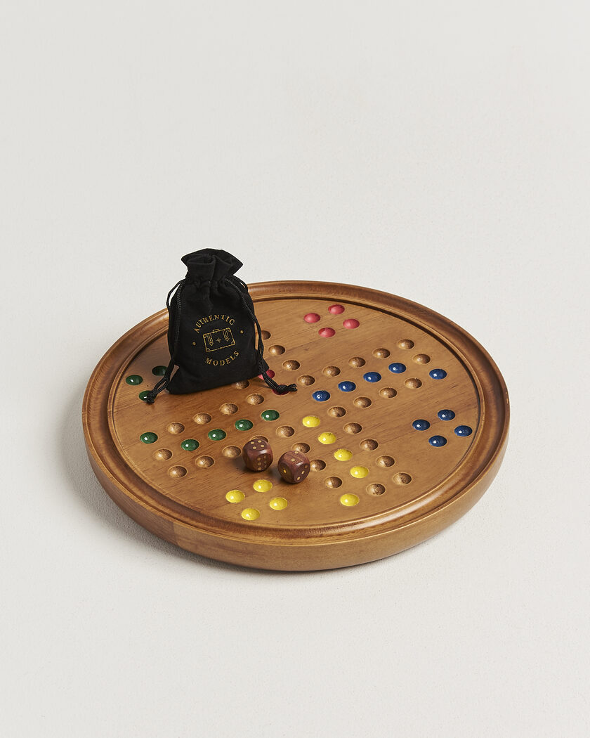 Authentic Models No Quarter Game – Braun