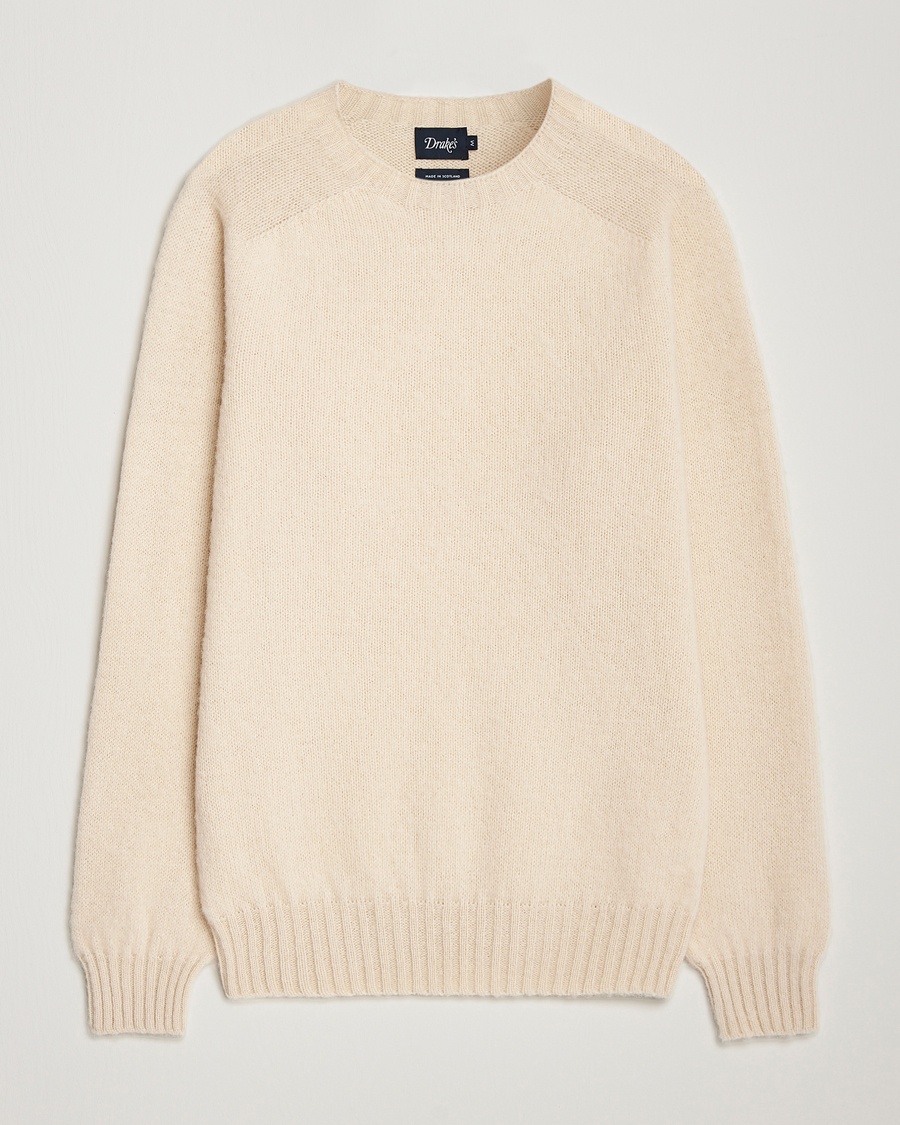 Drake's Brushed Shetland Crew Ecru – Beige