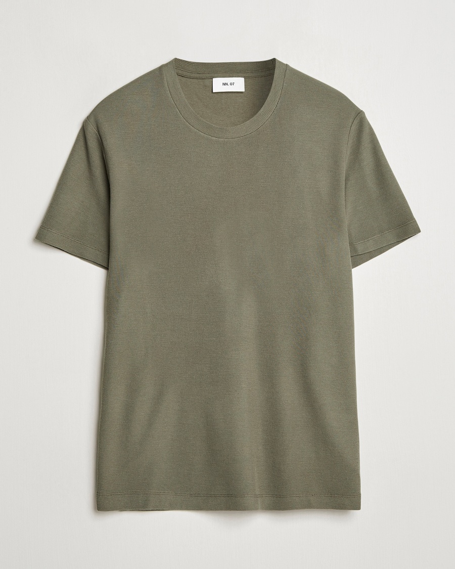 Herren | Business & Beyond - Casual | NN07 | Clive Crew Neck T-Shirt Capers Green