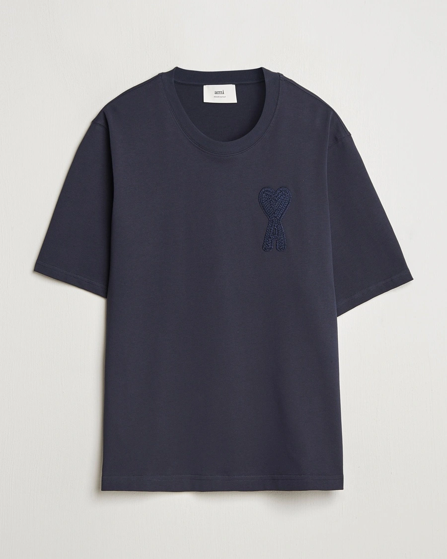 Herren | Kurzarm T-Shirt | AMI | Bouclé Heart T-Shirt Navy Blue