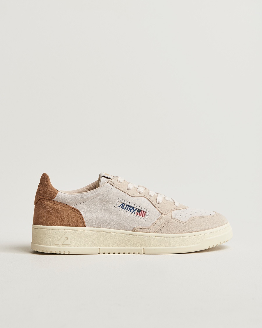 Herren | | Autry | Medalist Low Super Soft Goat Suede Sneaker Sand/Cigarr