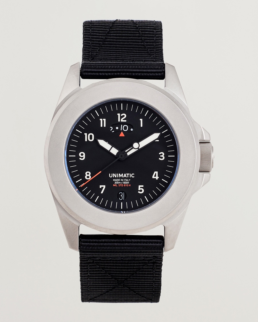Herren | Alte Produktbilder | UNIMATIC | UT4 GMT Toolwatch Black
