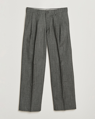 NN07 Justin Double Pleated Herringbone Trousers Grey – Grau