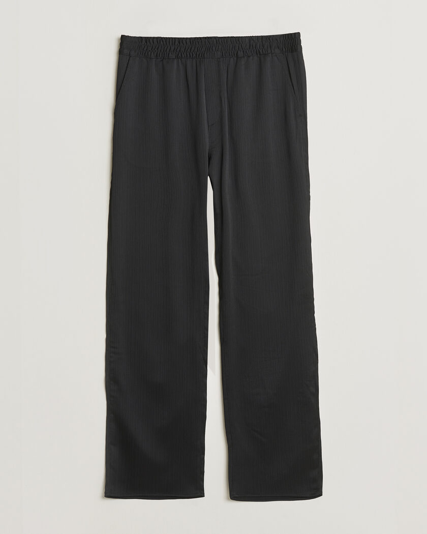 LES DEUX Houston Plissé Pants Black – Schwarz