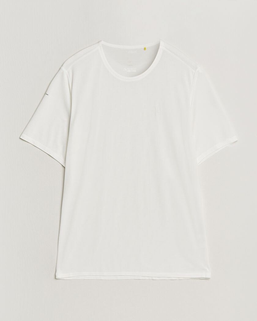 Haglöfs L.I.M Delta T-Shirt Soft White – Weiß