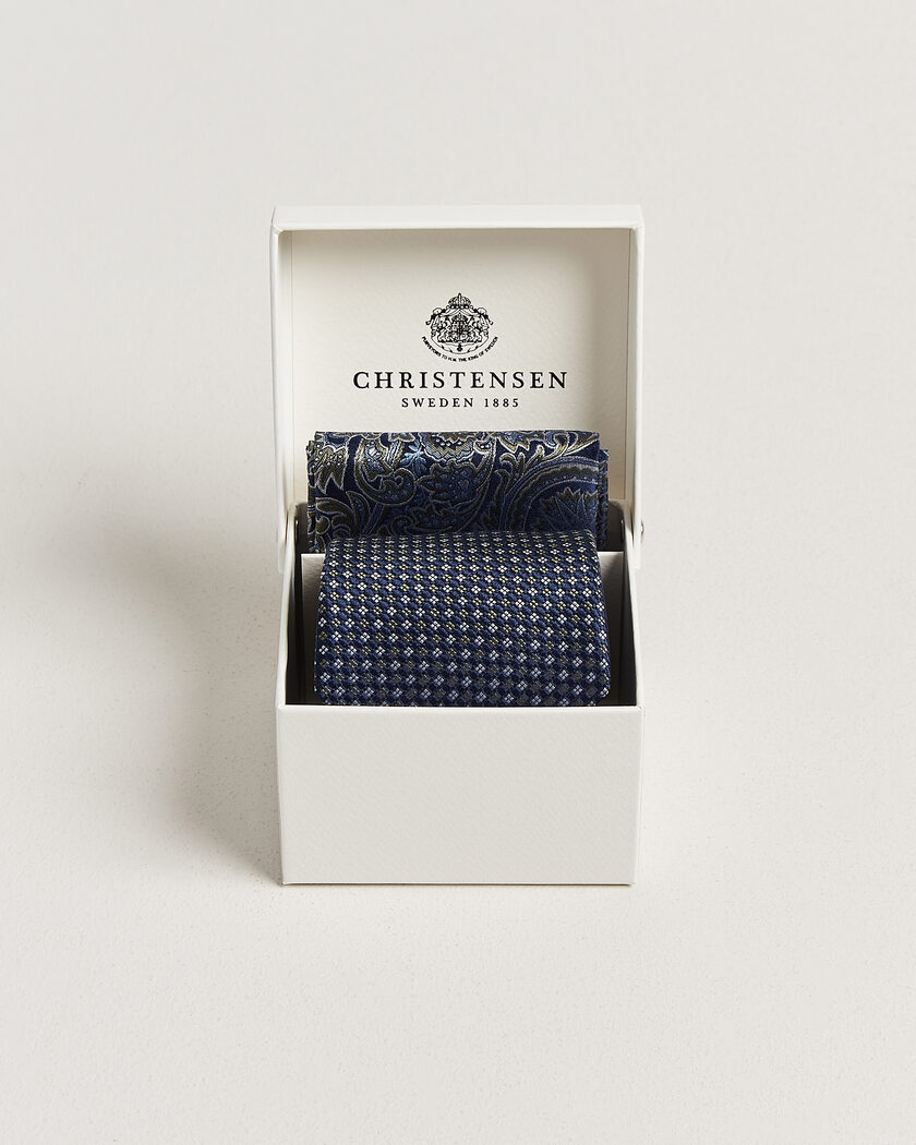 Amanda Christensen Box Set Printed Silk 8cm Tie With Pocket Square Navy/Green – Blau