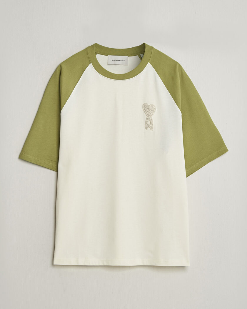 AMI Knitted Heart Logo T-Shirt Creme/Matcha – Mehrfarbig