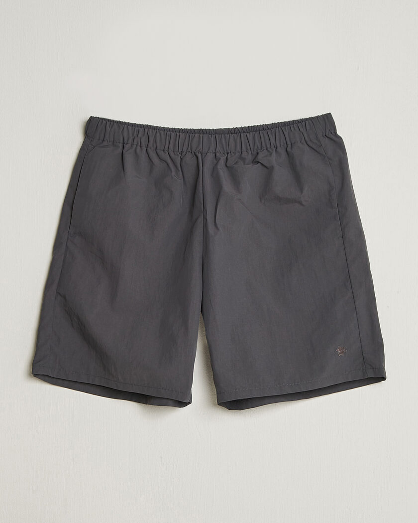 Goldwin Nylon Shorts Deep Charcoal – Grau