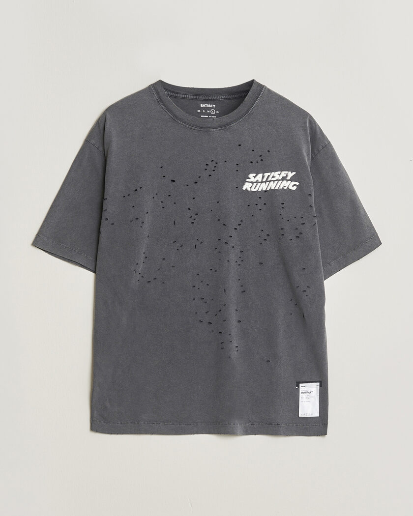 Satisfy MothTech Small Logo T-Shirt Aged Black – Schwarz