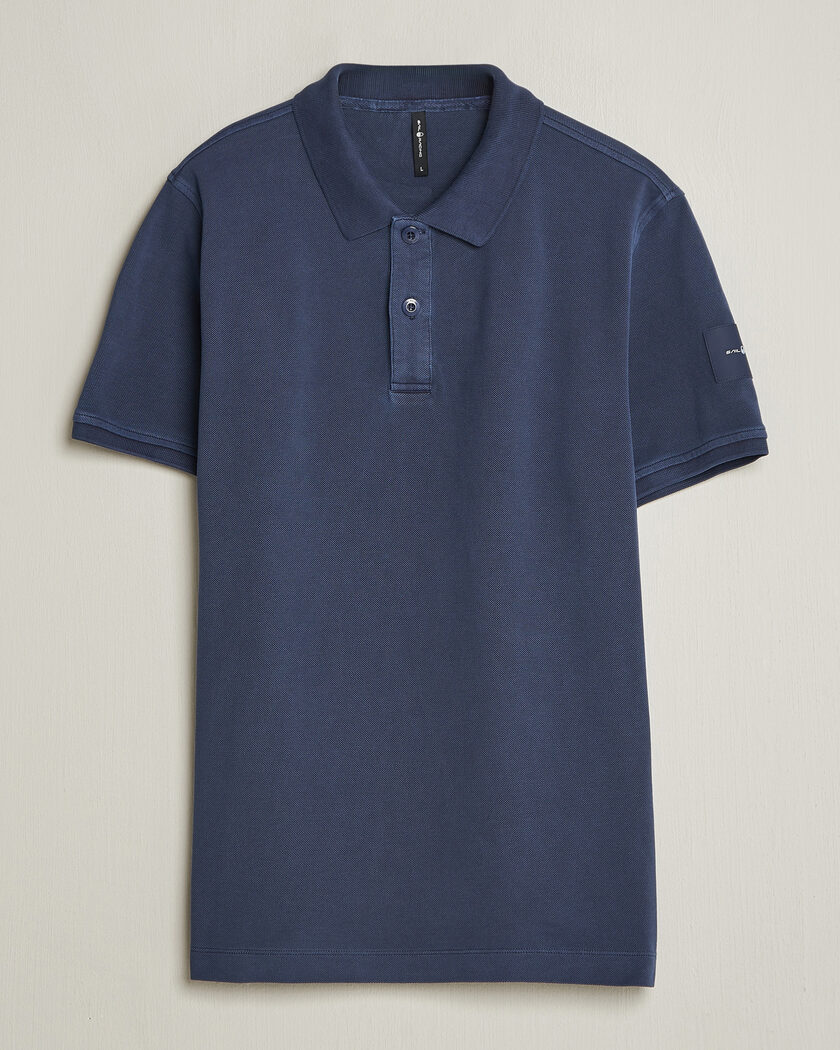Sail Racing Wind Pigment Dyed Polo Dark Navy – Blau