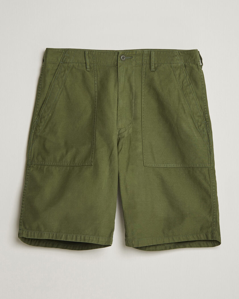 BEAMS PLUS MIL Utility Sateen Shorts Olive – Grün