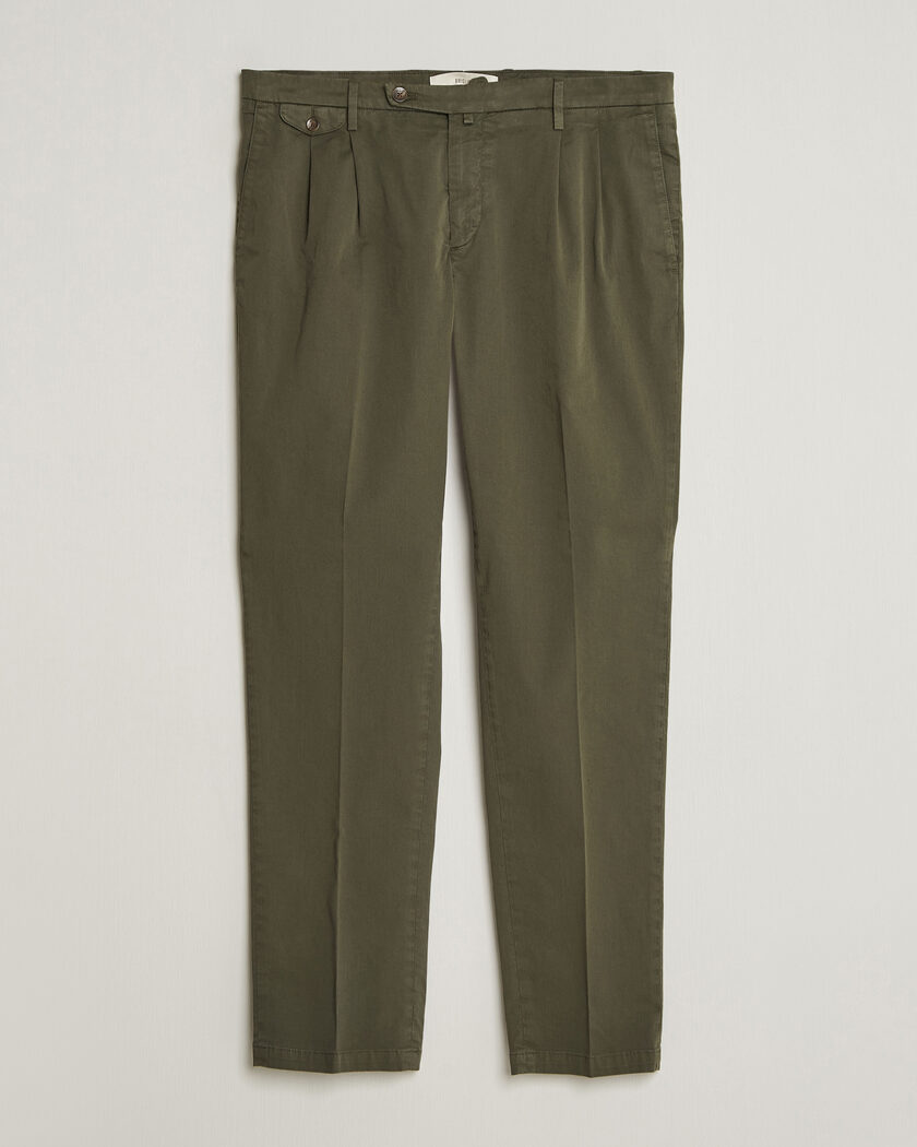 Briglia 1949 Easy Fit Pleated Cotton Stretch Chino Olive – Grün