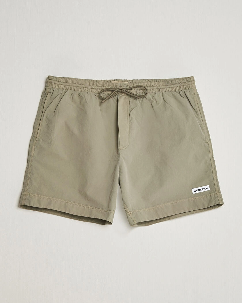 Woolrich Solid Garment Dyed Swimshorts Smokey Olive – Grün
