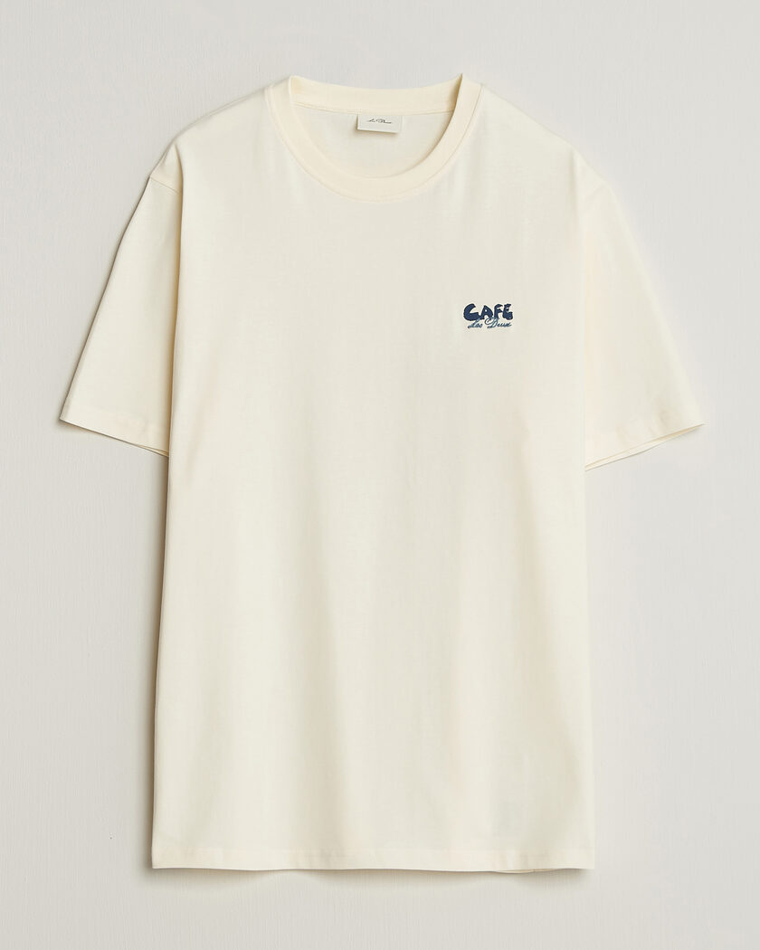 LES DEUX Café Backprint T-Shirt Light Ivory – Weiß