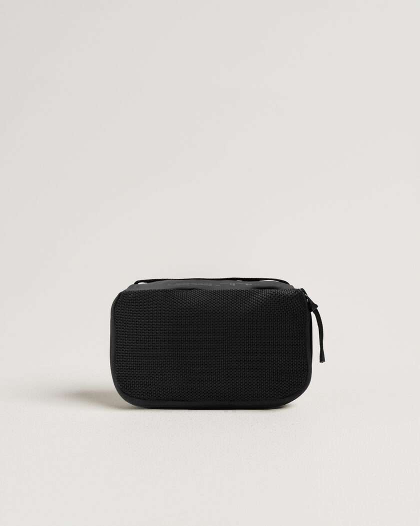 DB Essential Packing Cube S Black Out – Schwarz