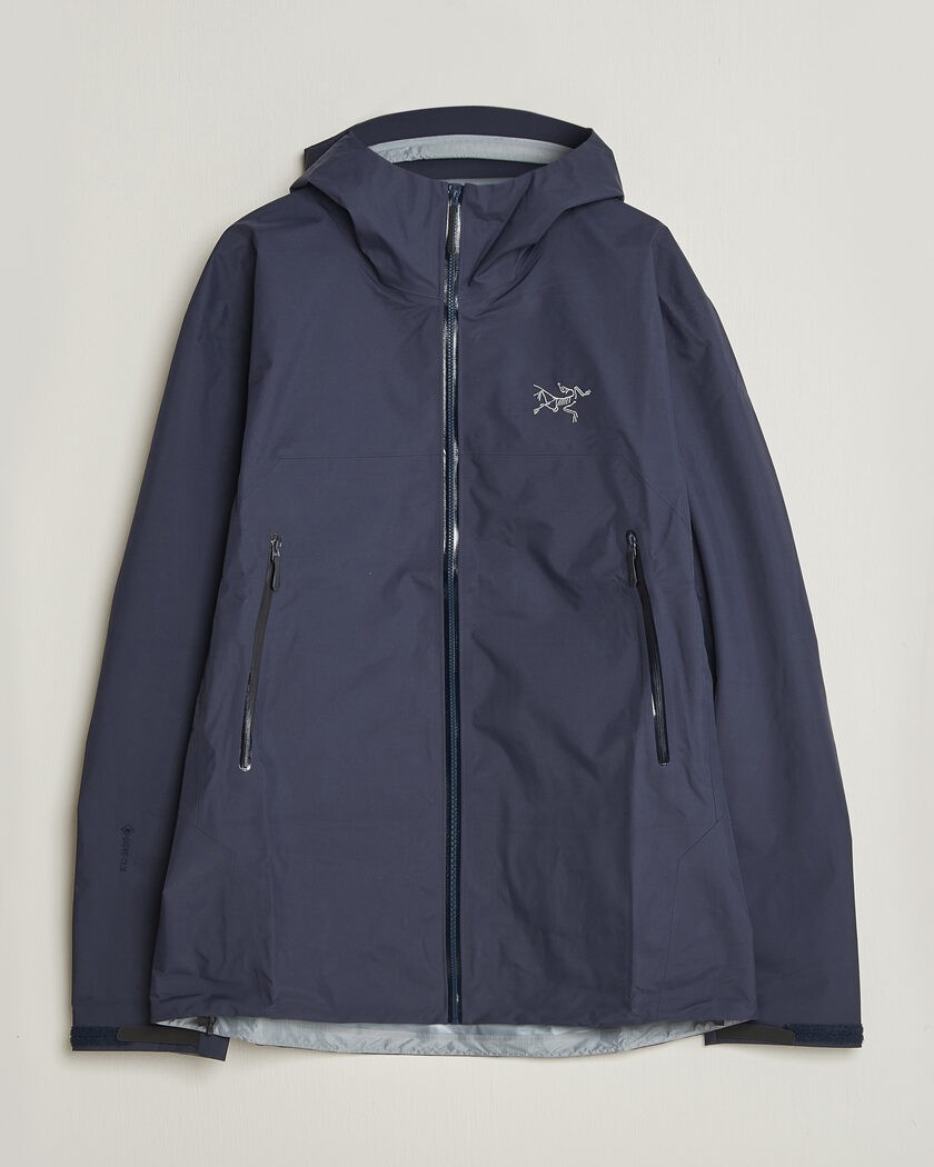 Arc'teryx Atom Hooded Jacket Boxcar Green bei Care of Carl