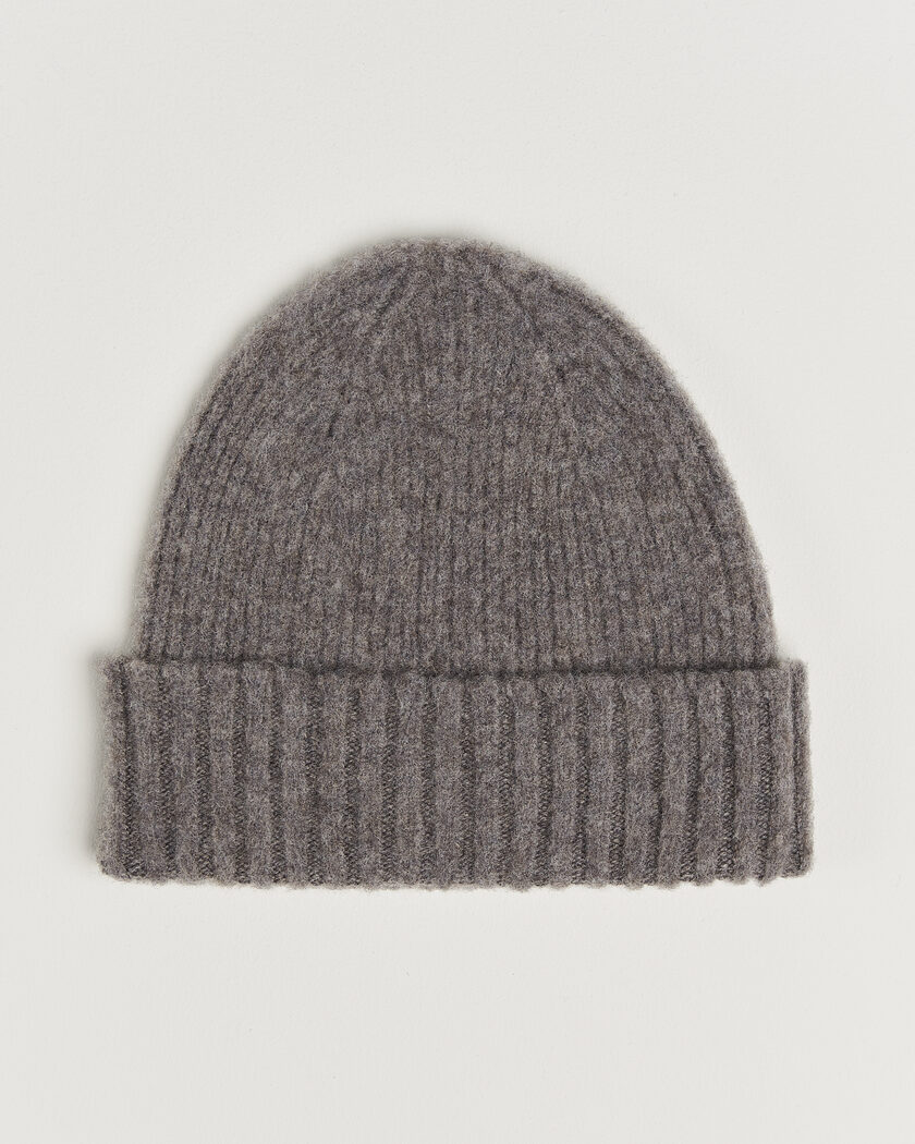 Robert Mackie Rona Ribbed Shaggy Lambswool Beanie Light Brown – Braun