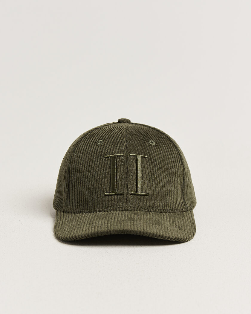 Les Deux Core Corderoy Baseball Cap Duffle Bag – Grün