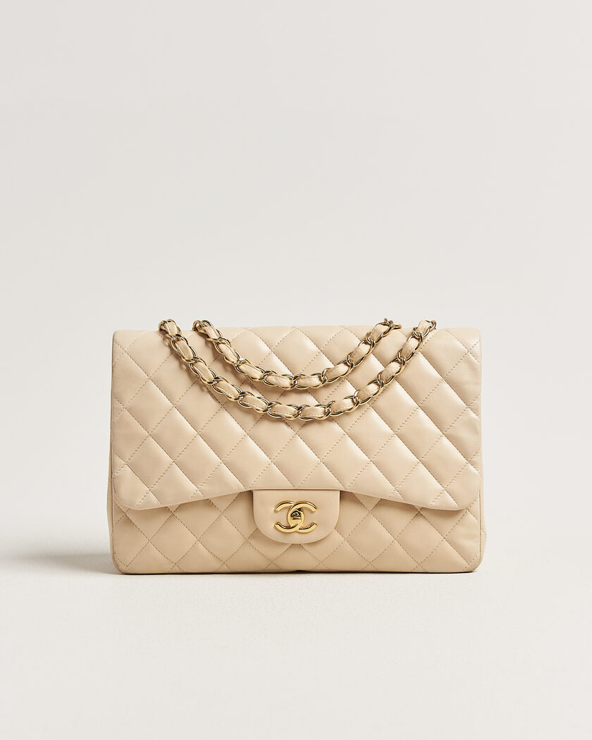  Chanel Pre-Owned Classic Jumbo Single Flap Bag Lambskin Beige – Beige
