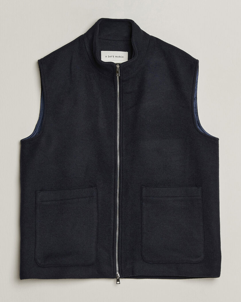 A Day's March Canora Lined Wool Vest Navy – Blau