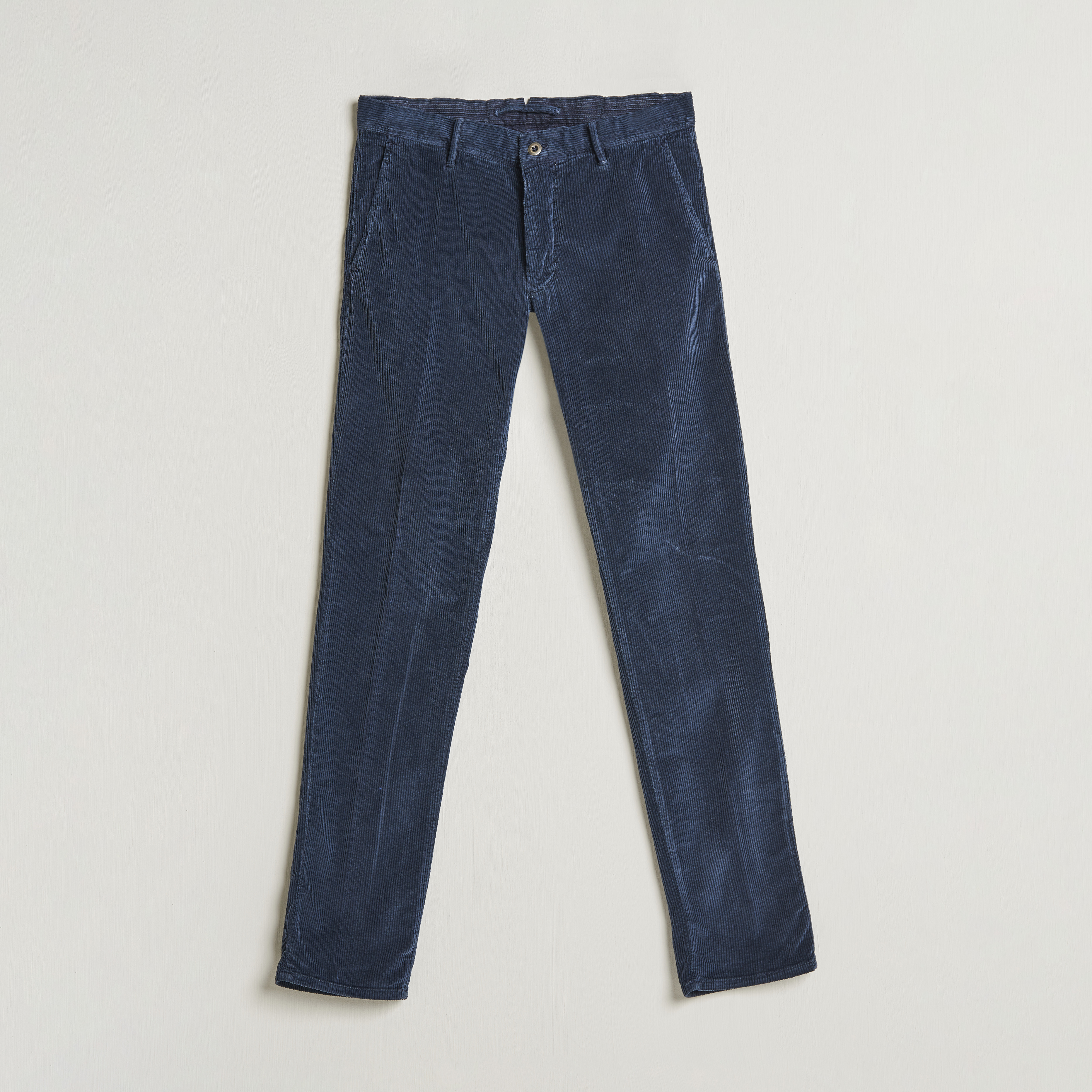 Incotex Slim Fit Leisure Cord Slacks Dark Blue bei Care of Carl