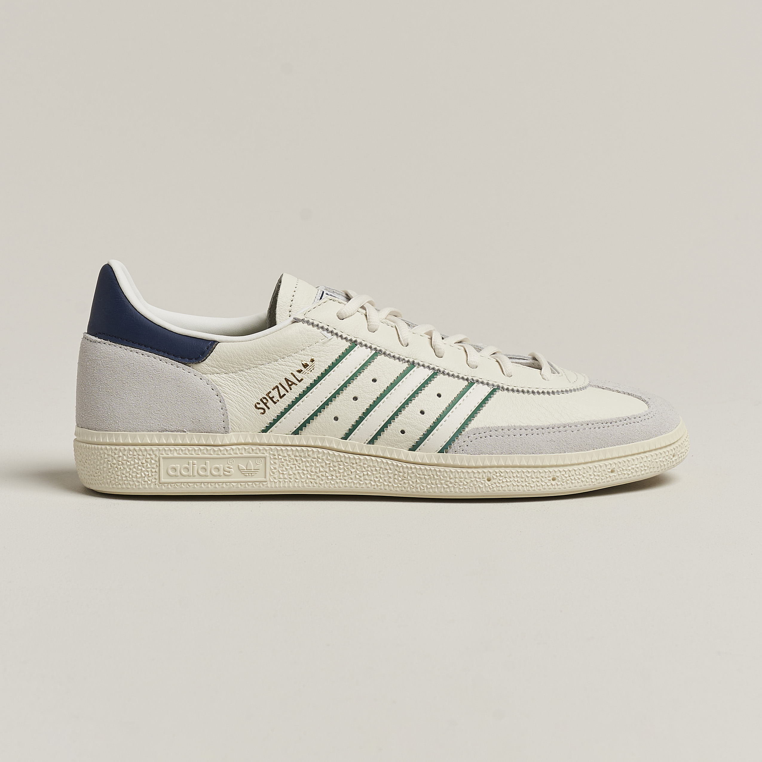 Adidas shoes 90 off white online