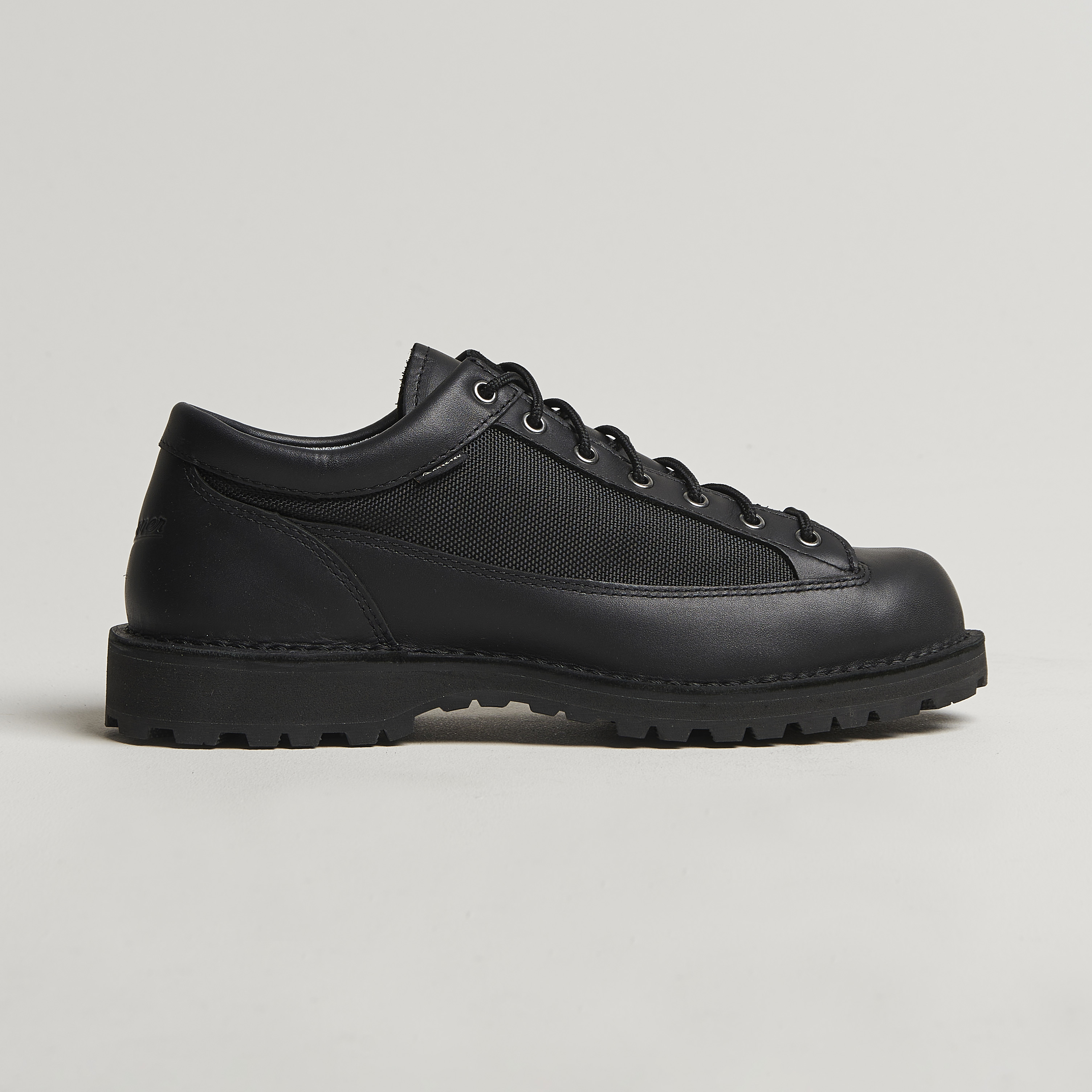 Dancer w’s danner field low Black Danner Field GORE-TEX Low Boot Black bei Care of Carl