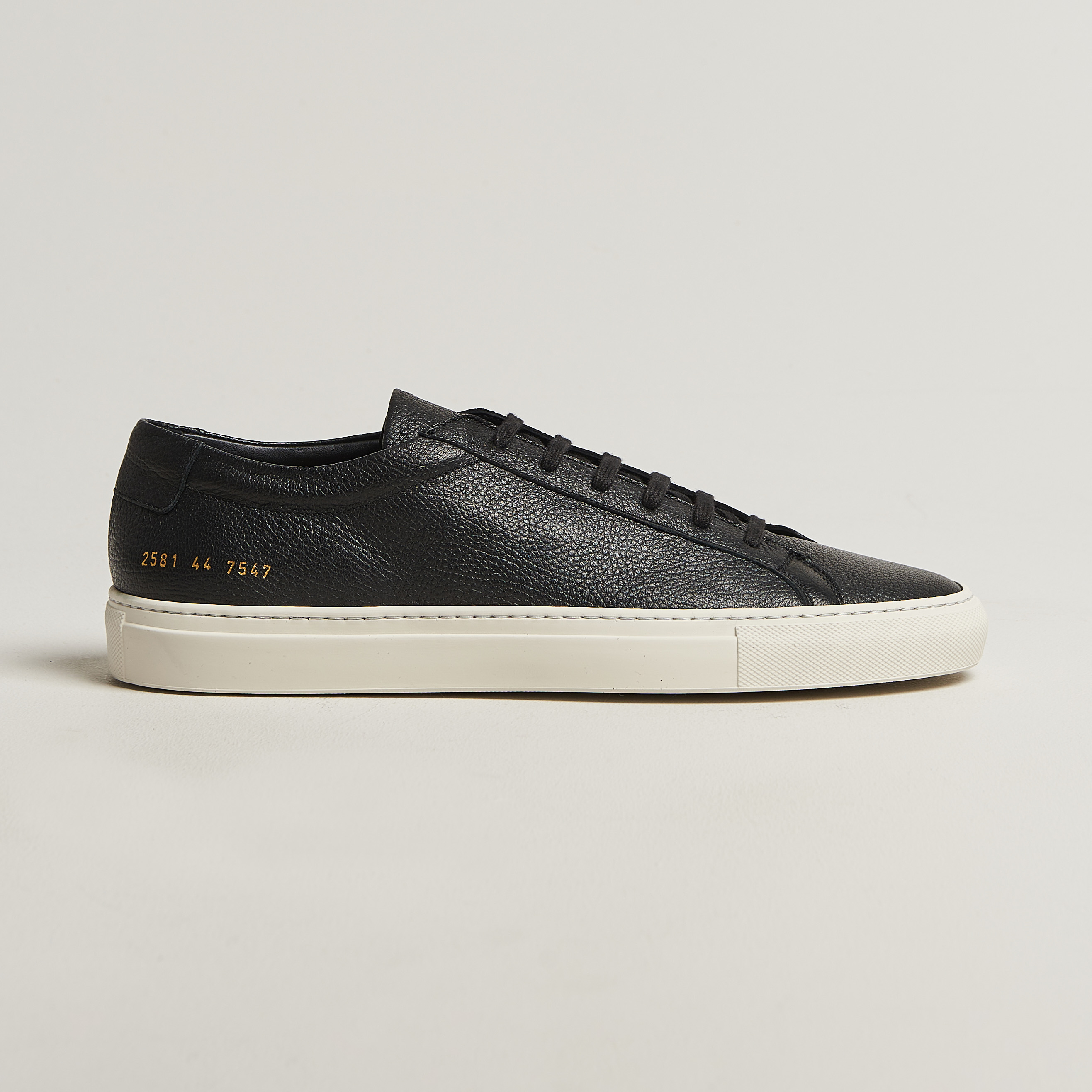 Wunderbar Common Projects Sneaker Bilder