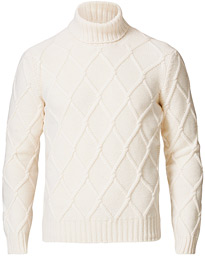  Cable Knitted Heavy Wool Rollneck Off White