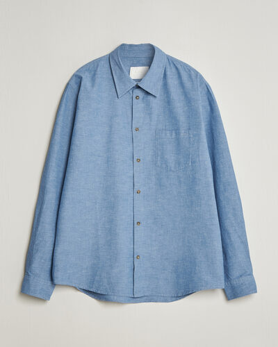 Blau