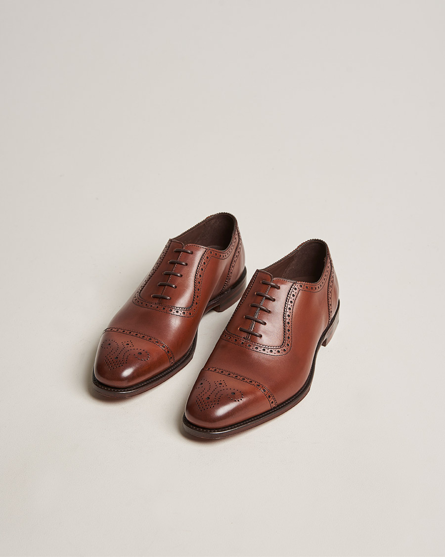 Herren | Brogue | Loake 1880 | Strand Brogue Mahogany Burnished Calf