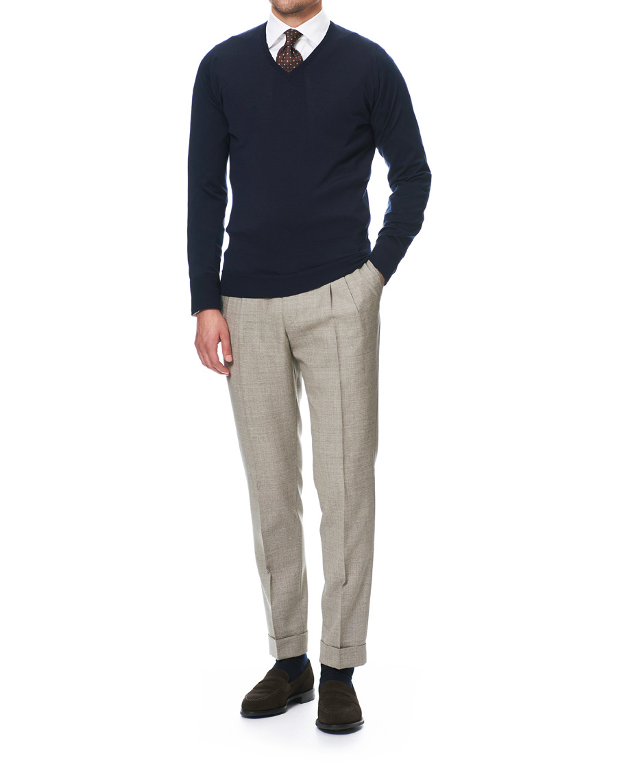Herren | Pullover | John Smedley | Bobby Extra Fine Merino V-Neck Pullover Midnight
