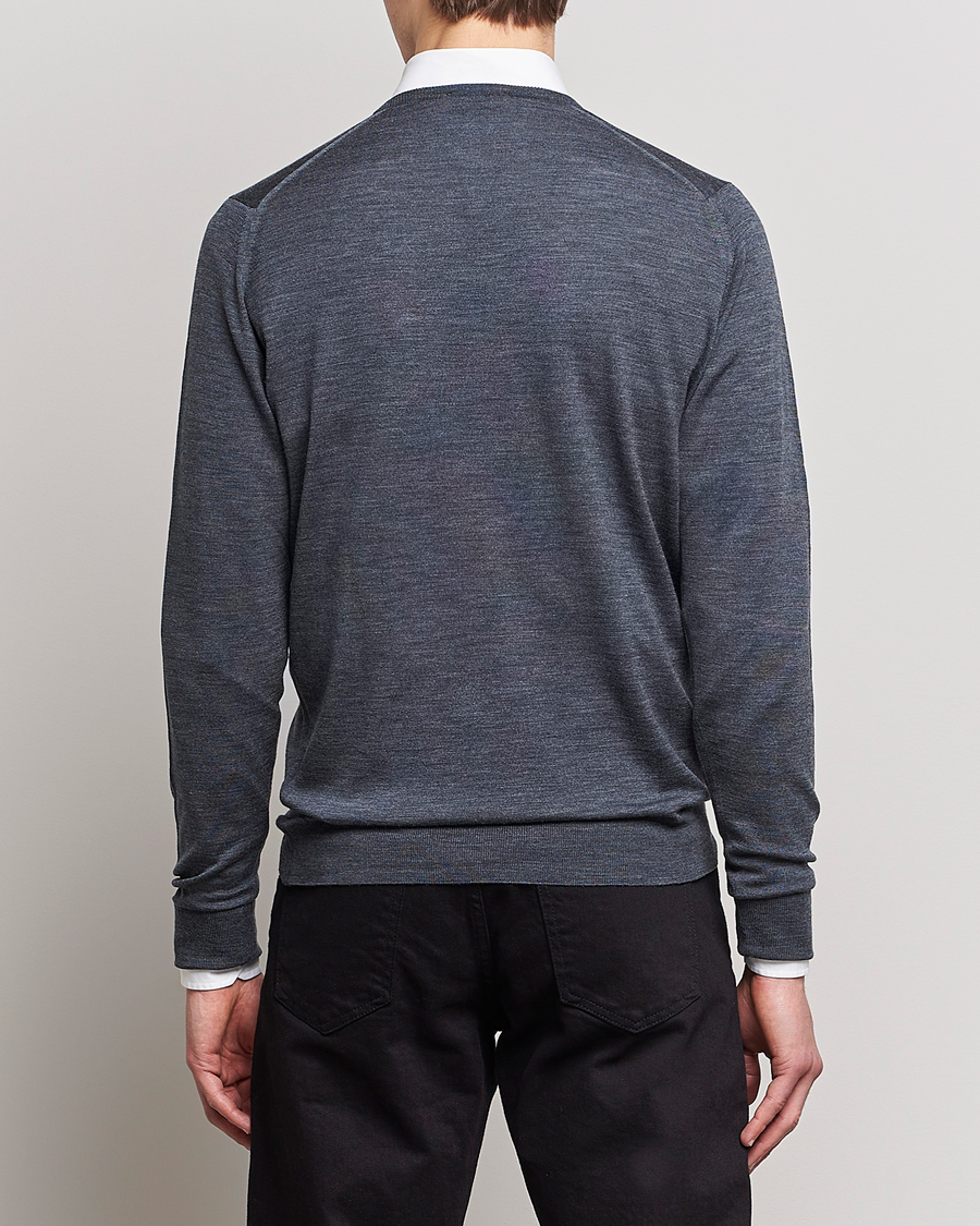 Herren | Pullover | John Smedley | Bobby Extra Fine Merino V-Neck Pullover Charcoal