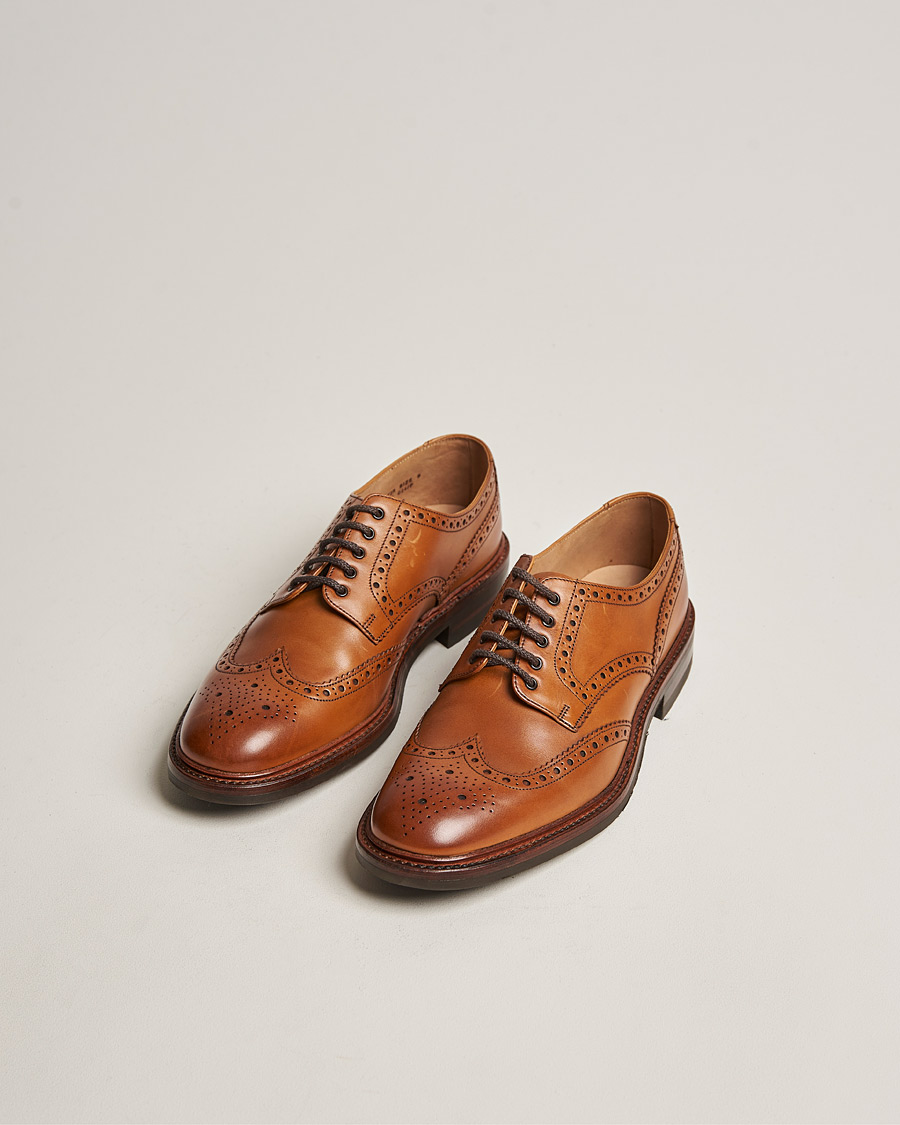 Herren | Handgefertigte Schuhe | Loake 1880 | Chester Dainite Brogue Tan Burnished Calf