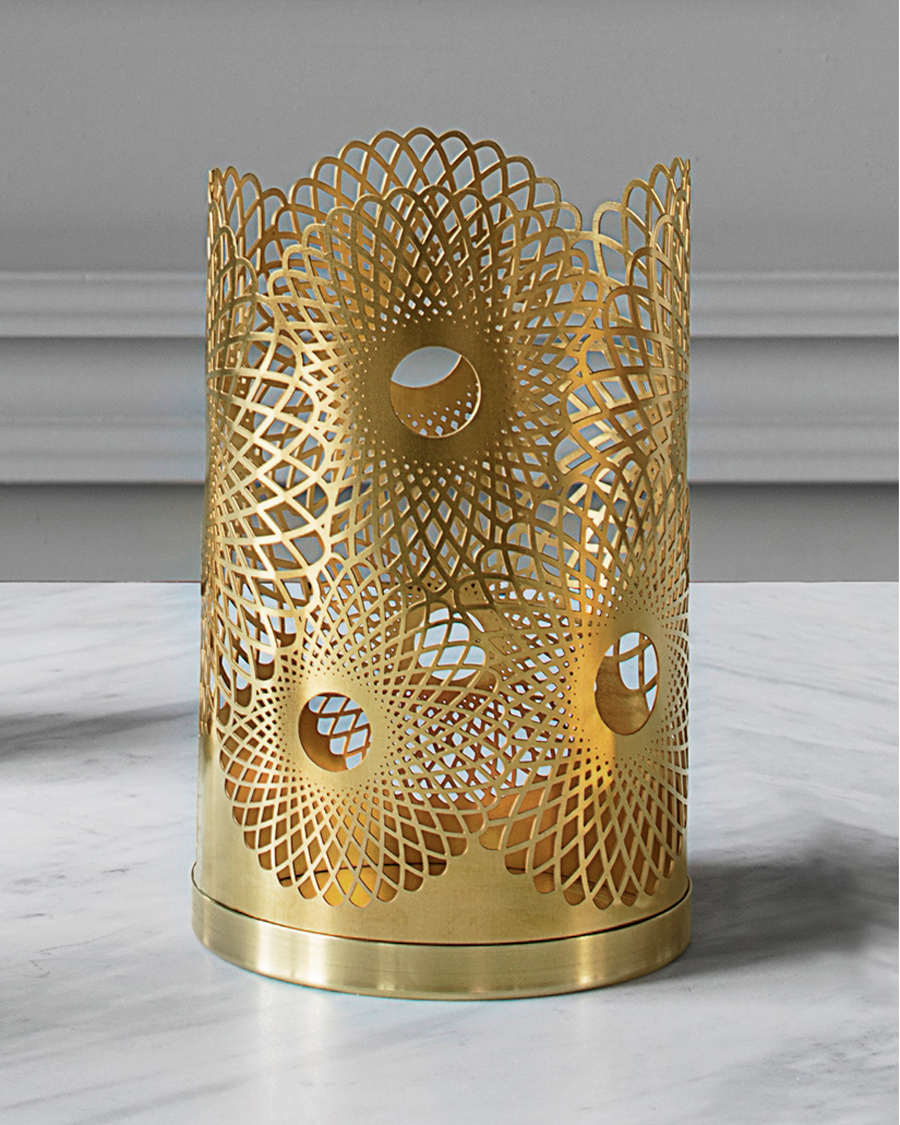 Herren | Dekoration | Skultuna | Feather Candle Holder Brass
