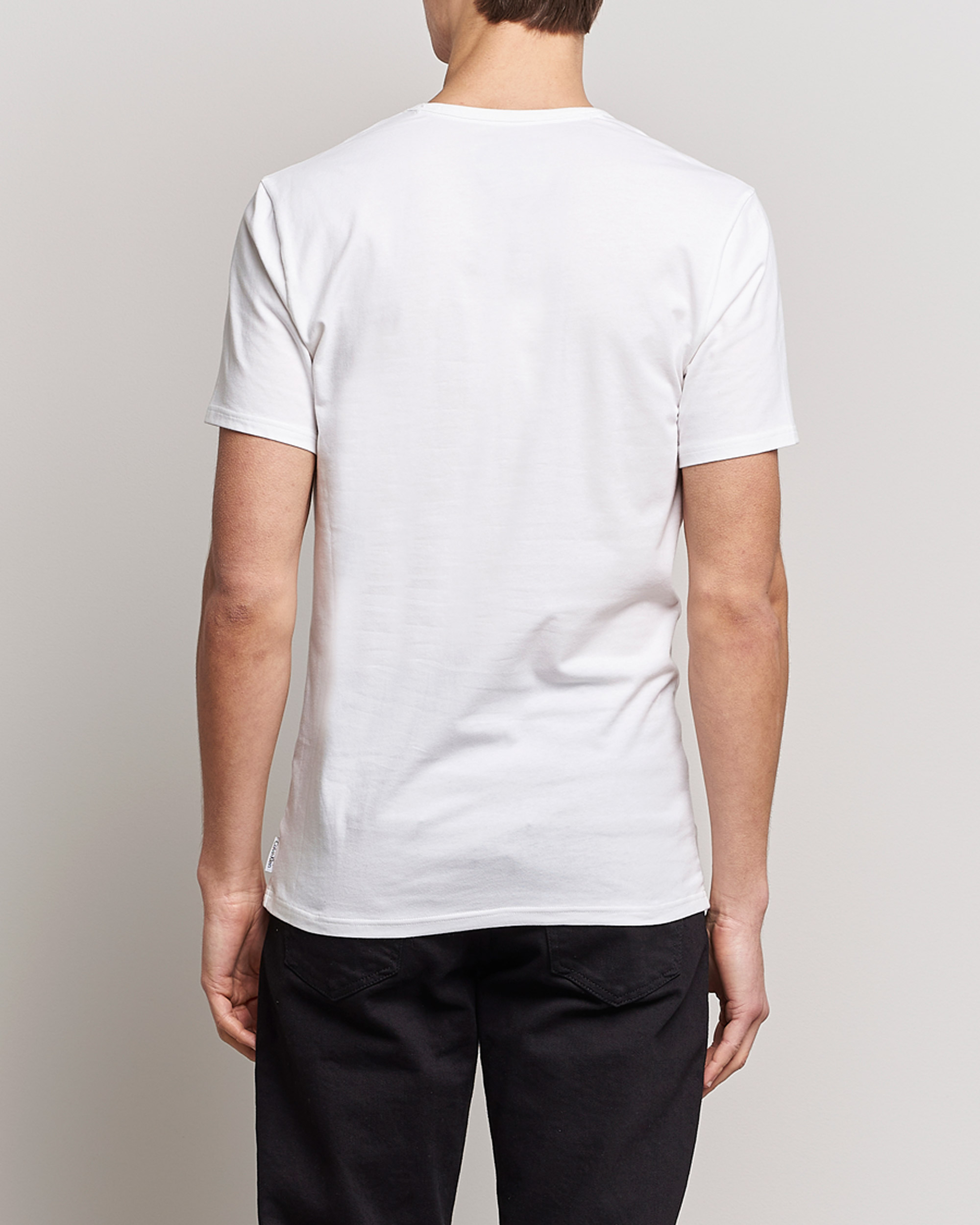 Calvin Klein Front Logo Tee White bei Care of Carl