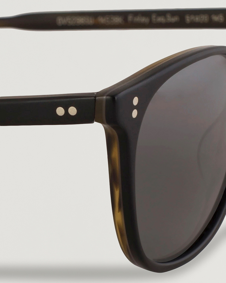 Herren | Oliver Peoples Finley ESQ Sunglasses Matte Black/Moss Tortoise | Oliver Peoples | Finley ESQ Sunglasses Matte Black/Moss Tortoise