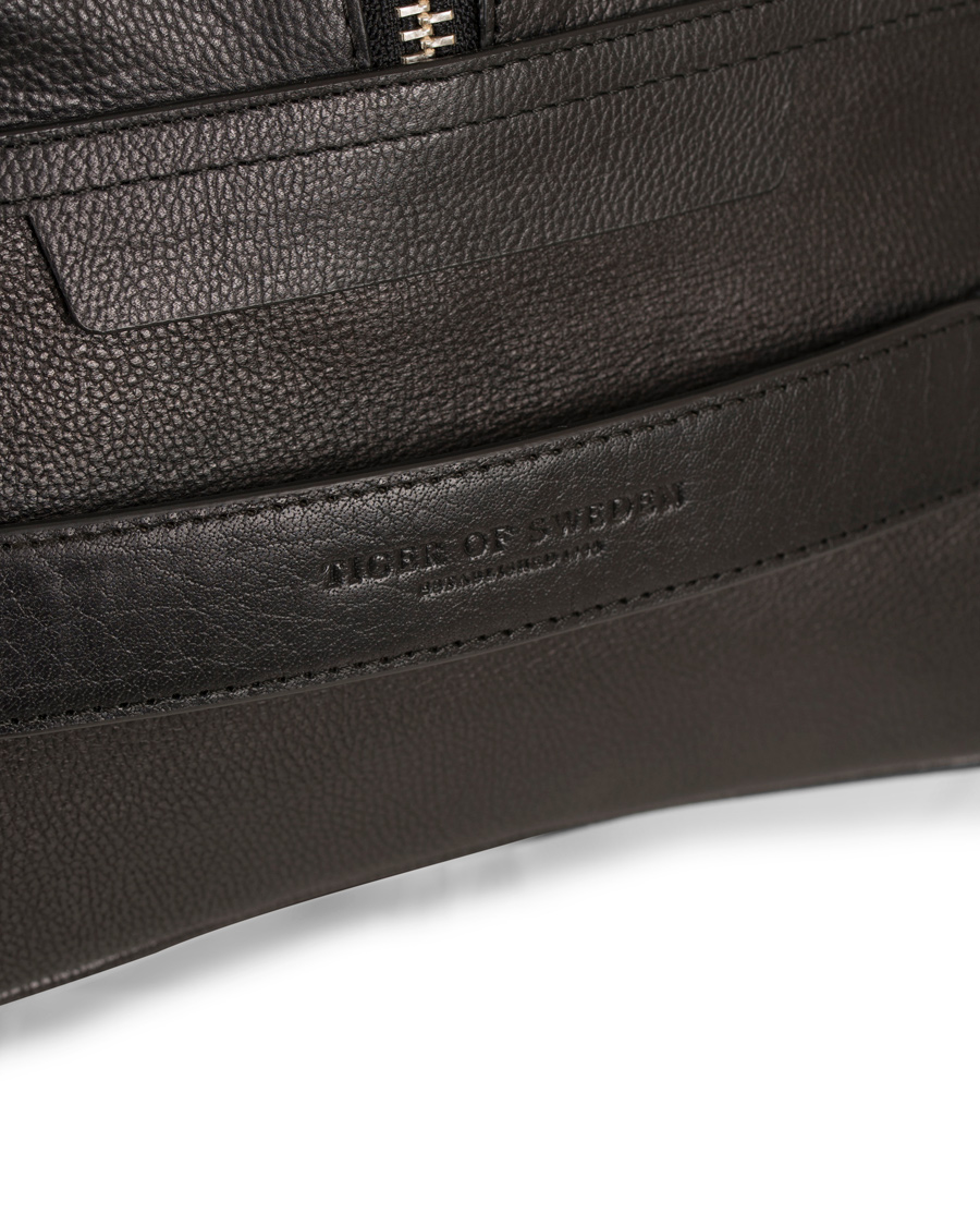 Herren | Tiger of Sweden Pinchon Leather Weekend Bag Black | Tiger of Sweden | Pinchon Leather Weekend Bag Black