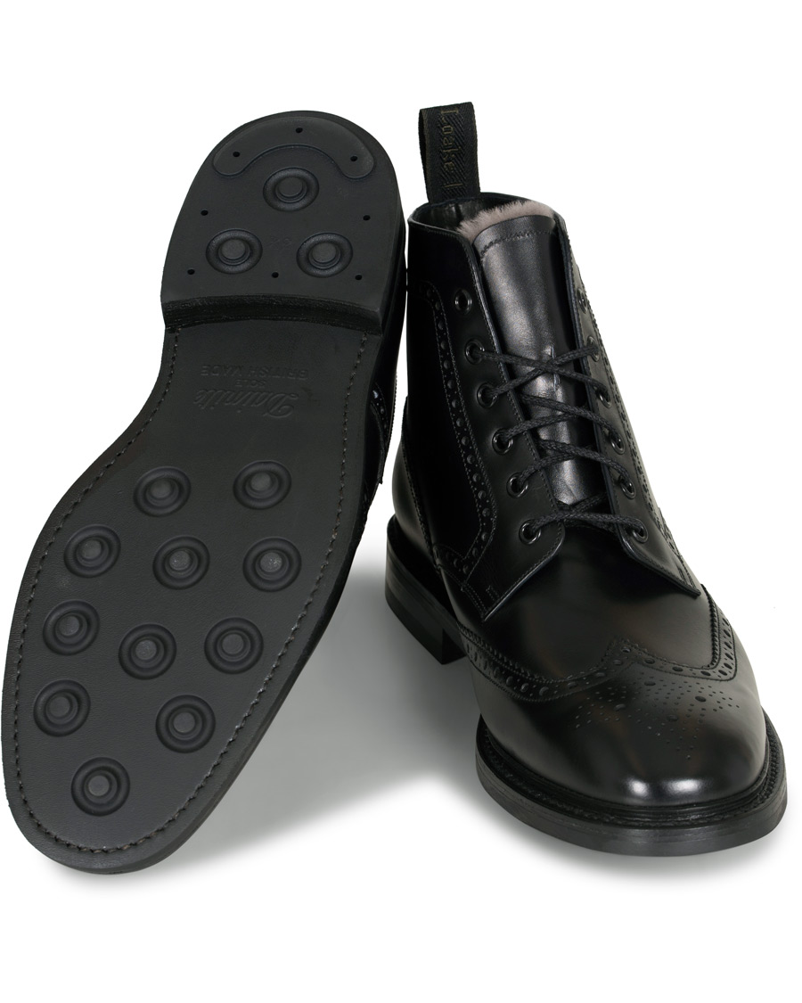 Herren | Loake 1880 Wolf Premium Fur Lined Brogue Black Calf | Loake 1880 | Wolf Premium Fur Lined Brogue Black Calf