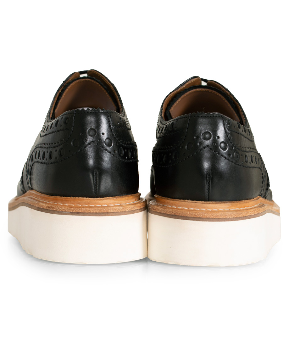 Herren | Grenson Archie Brogue Derby Wedge Sole Black Calf | Grenson | Archie Brogue Derby Wedge Sole Black Calf