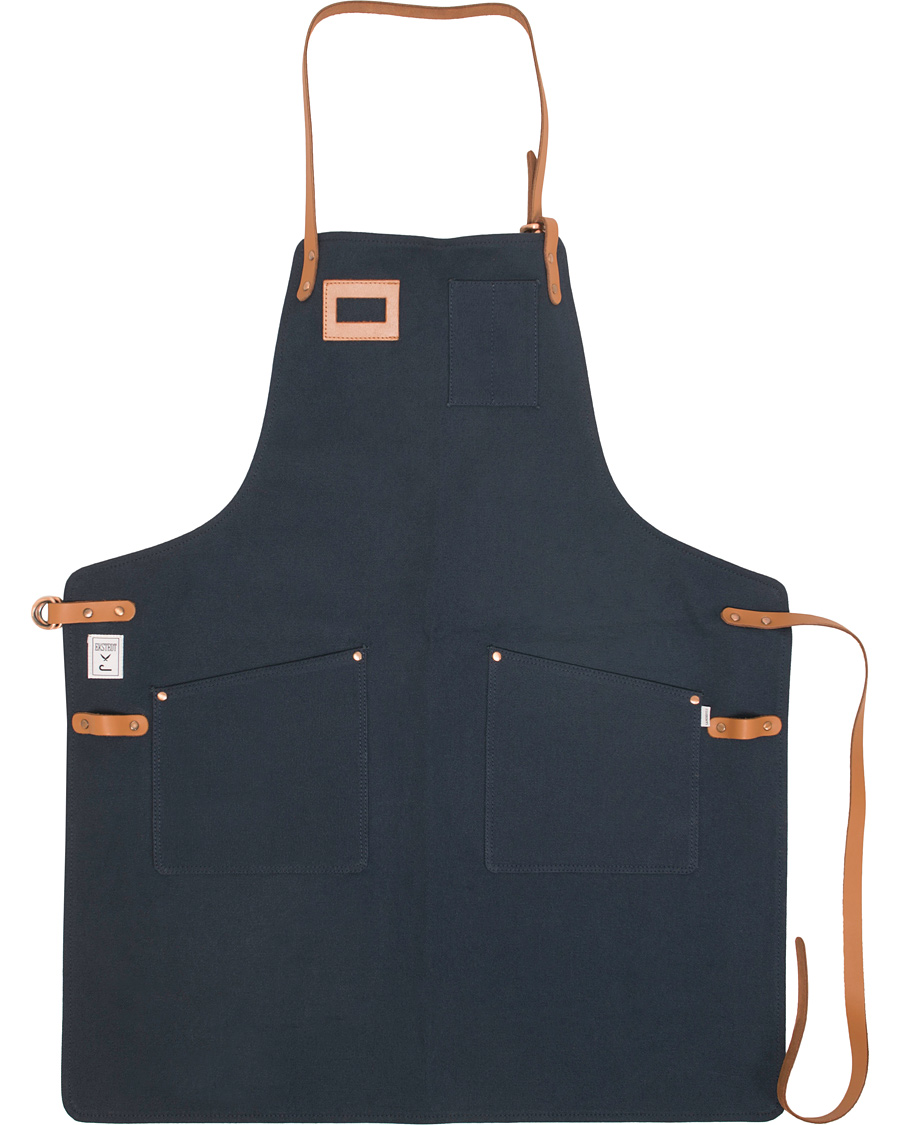 Herren | Sandqvist Ekstedt Cotton Apron Blue | Sandqvist | Ekstedt Cotton Apron Blue