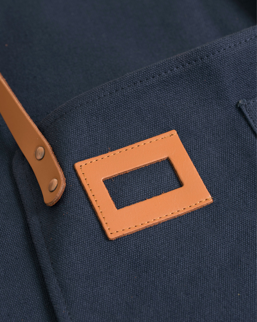 Herren | Sandqvist Ekstedt Cotton Apron Blue | Sandqvist | Ekstedt Cotton Apron Blue